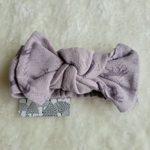 KATE QUINN Tiny Coyote Pointelle Stretchy Bow Headband